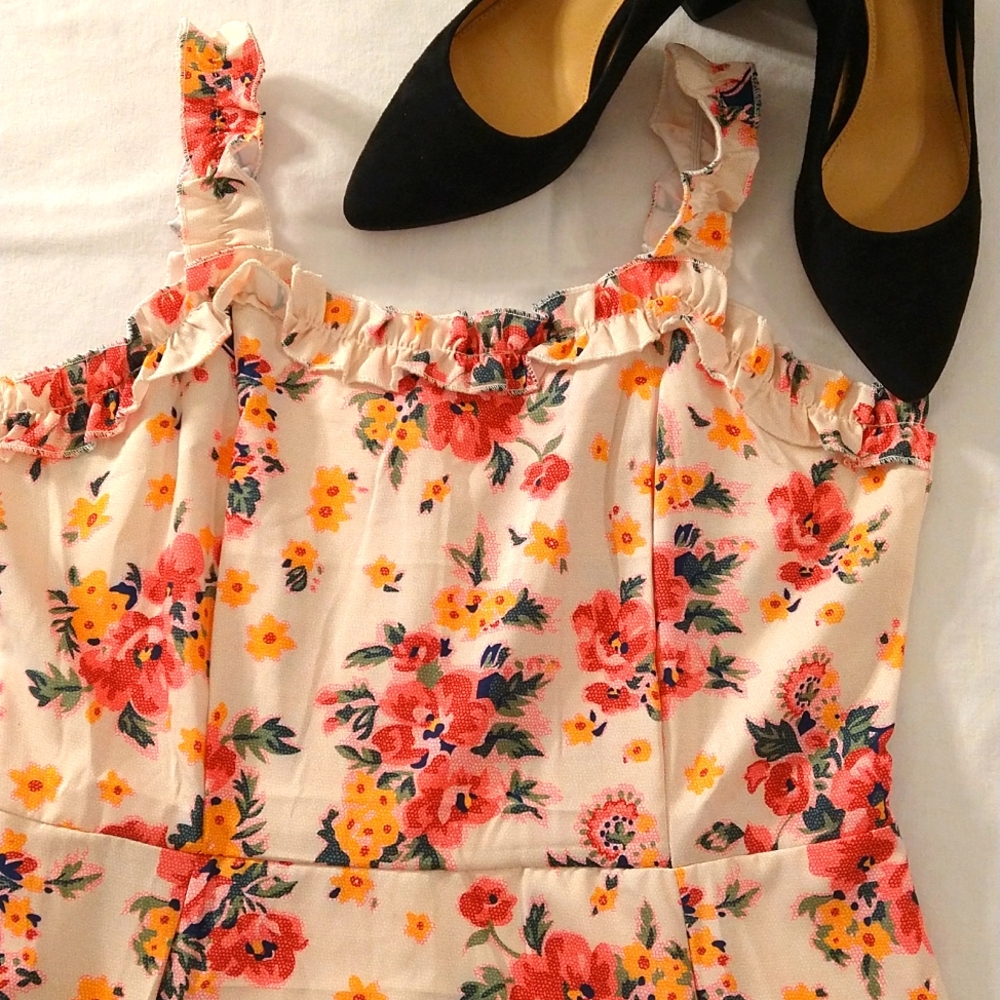 🌷Long floral dress 🌺🌸